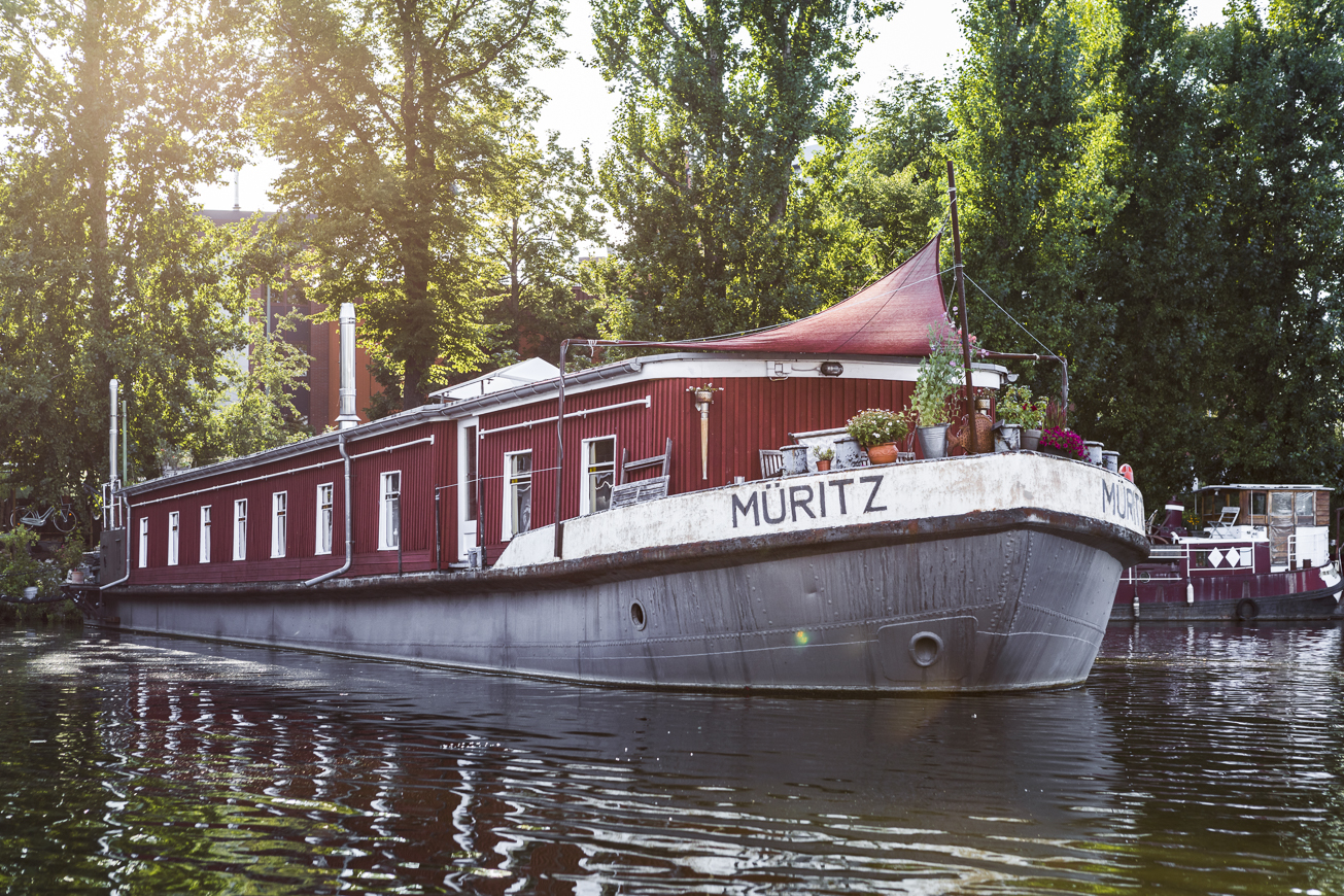 Hausboot Berlin Aussenaufnahme